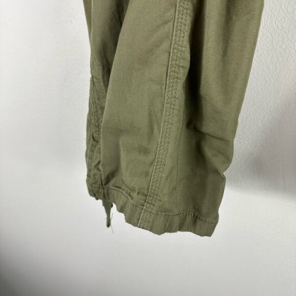 Catherine's Womens Pants Size 1X Army Green Capri Cropped Casual Comfort Stretch - Picture 4 of 9
